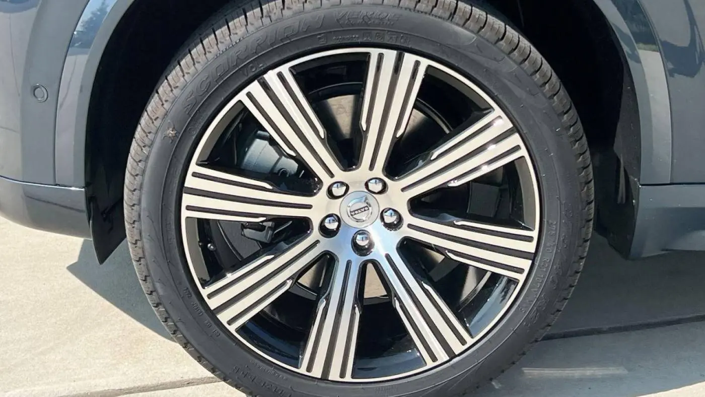 2025 Volvo XC90 YV4H60PE3S1315162