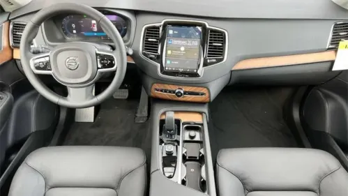 2025 Volvo XC90 YV4H60PE3S1318160