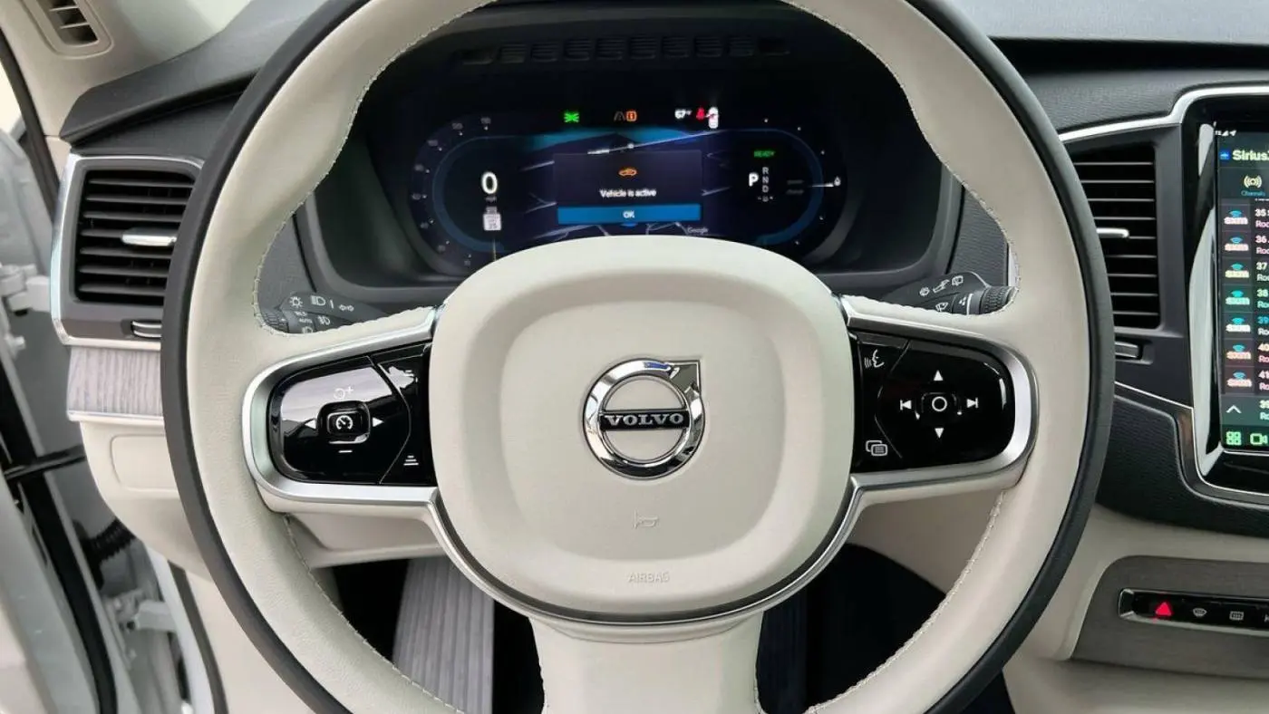 2025 Volvo XC90 YV4H60PJ1S1312452