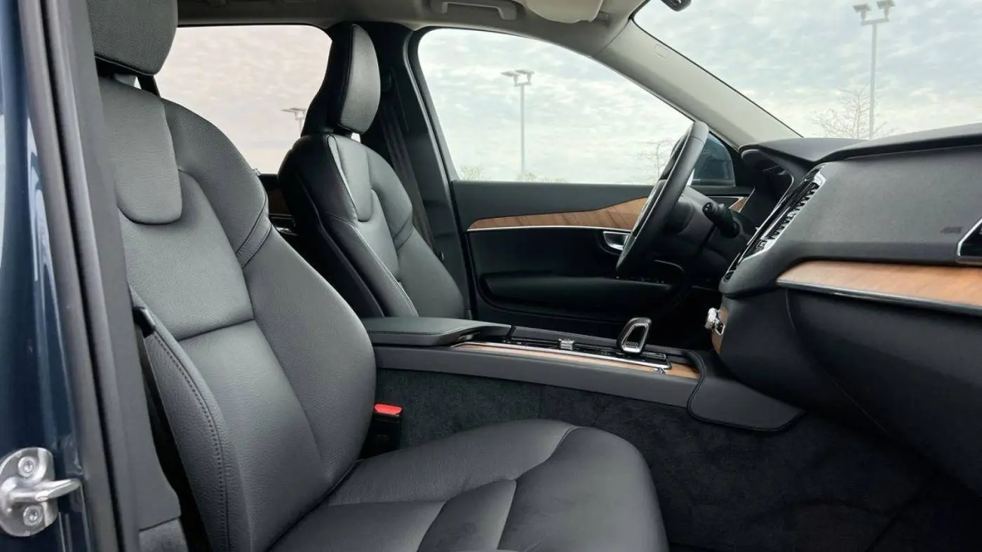 2025 Volvo XC90 YV4H60PE6S1318427
