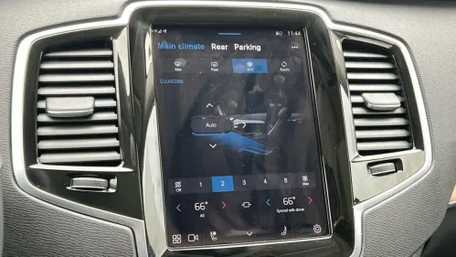 2025 Volvo XC90 YV4H60PE6S1318427
