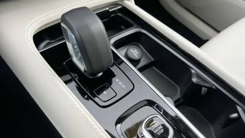 2025 Volvo XC90 YV4H60PJ1S1312452