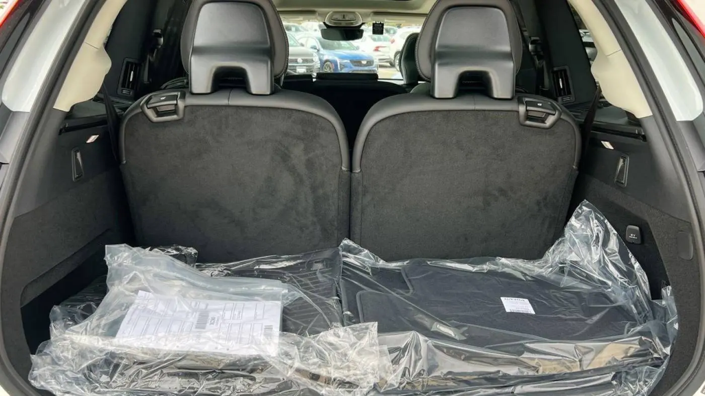 2025 Volvo XC90 YV4H60PG9S1378459