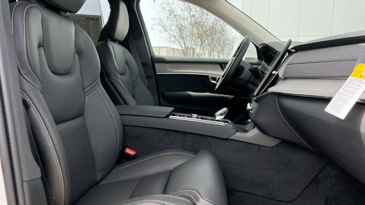 2025 Volvo XC90 YV4H60PG9S1378459