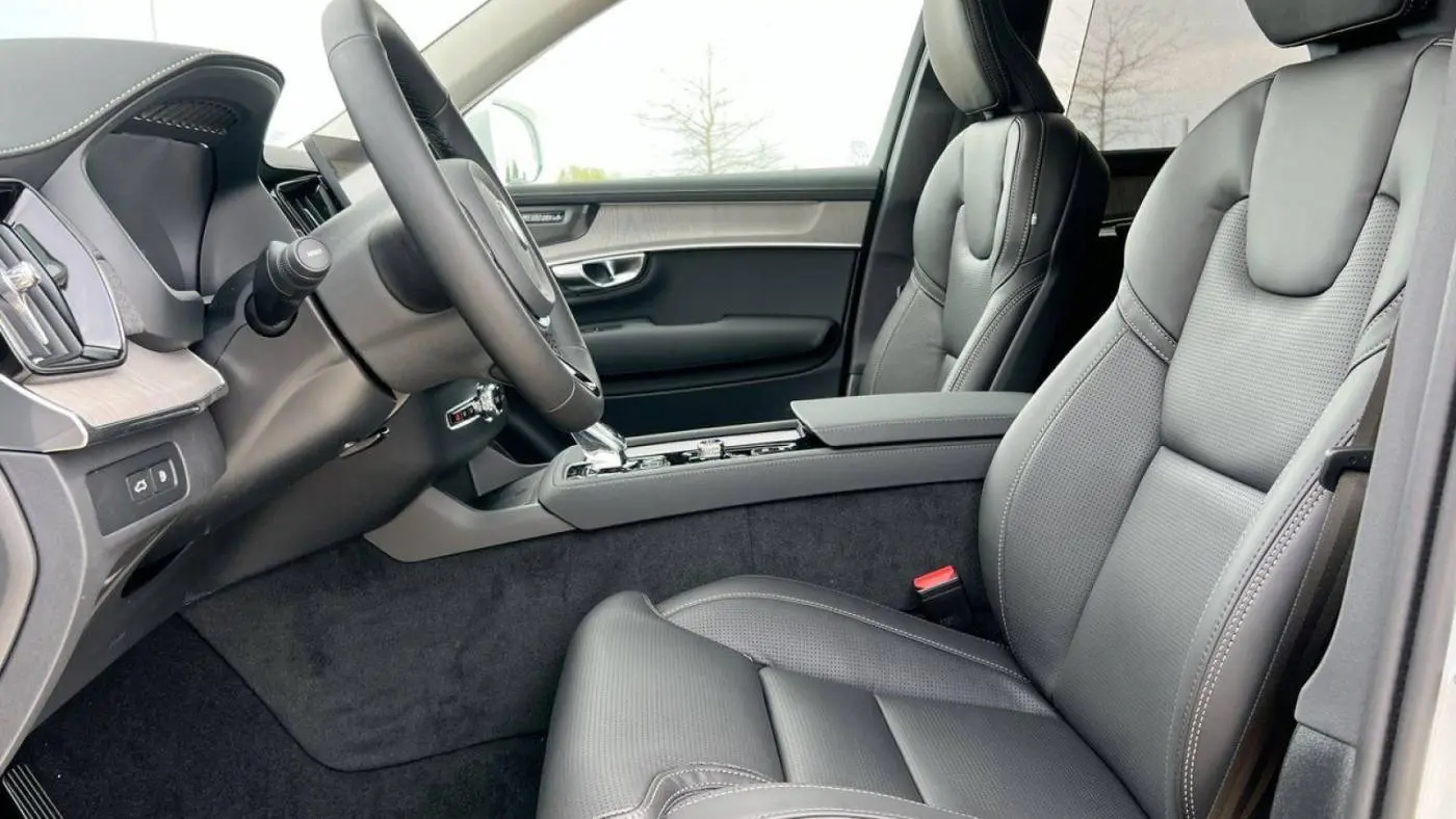 2025 Volvo XC90 YV4H60PG9S1378459