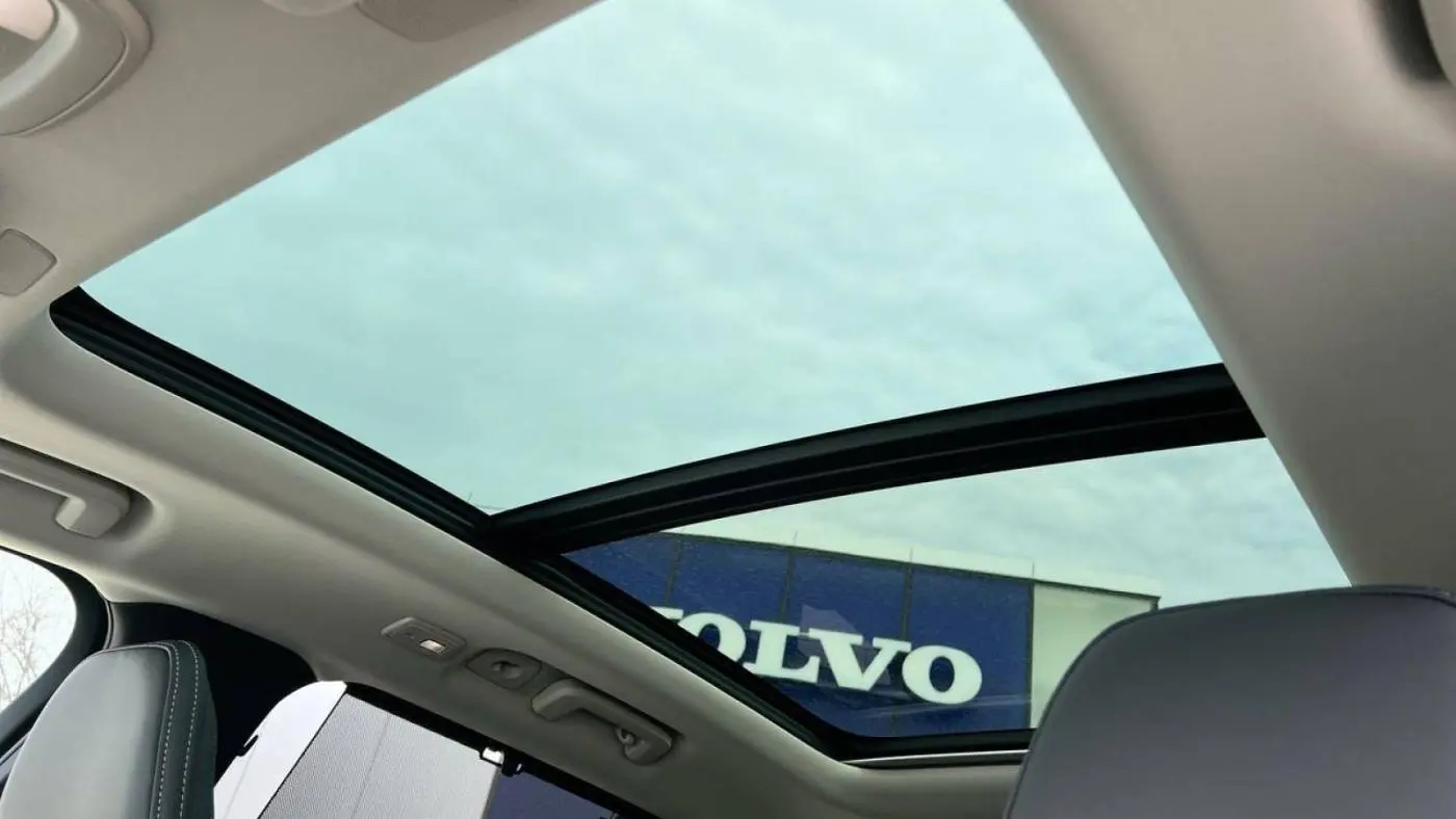 2025 Volvo XC90 YV4H60PG9S1378459
