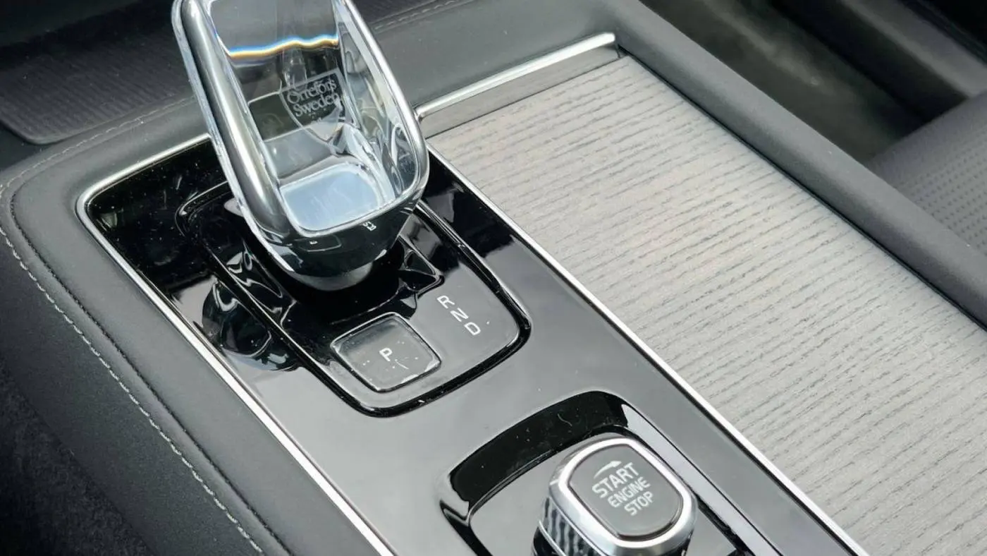 2025 Volvo XC90 YV4H60PG9S1378459