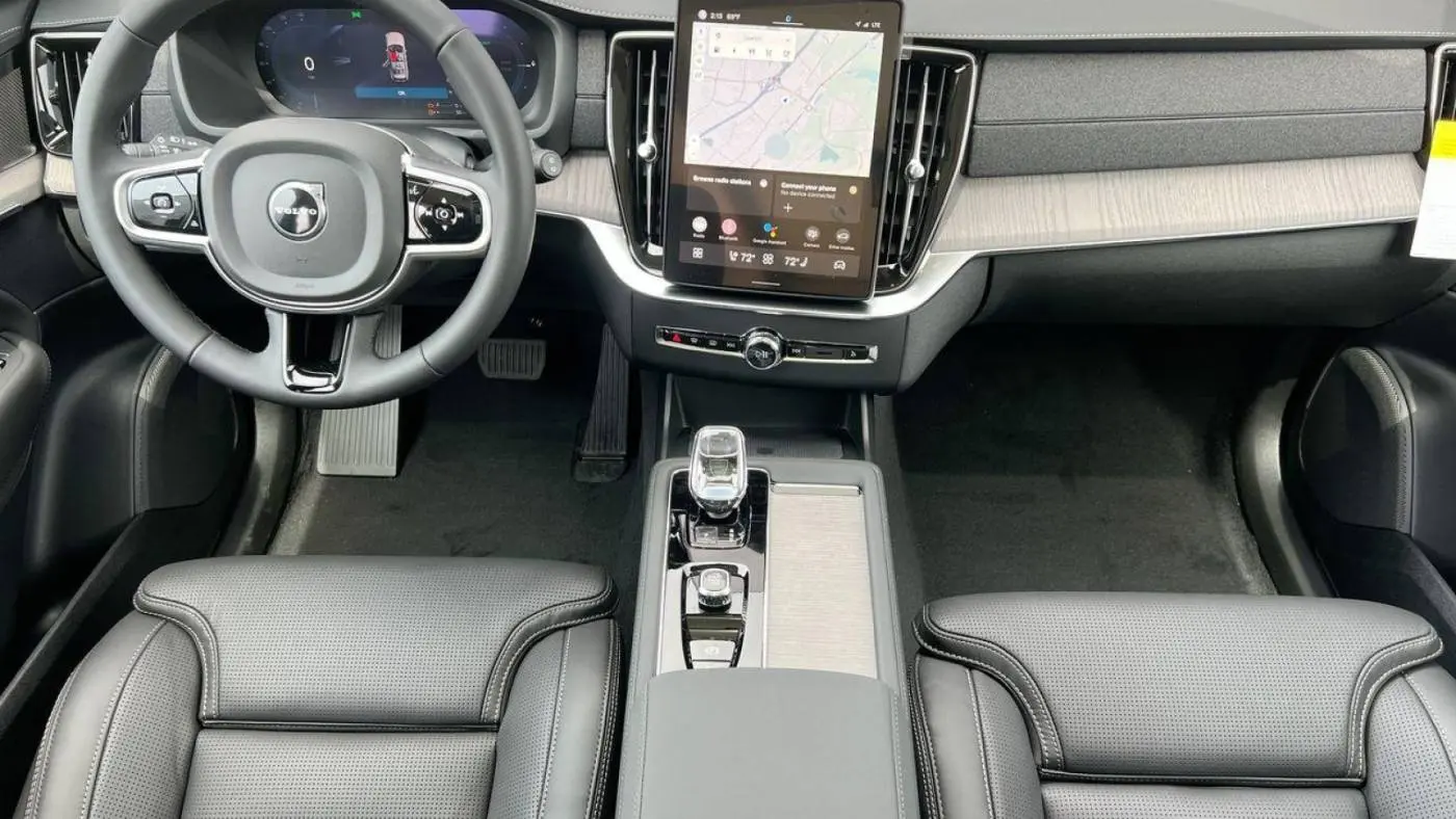 2025 Volvo XC90 YV4H60PG9S1378459