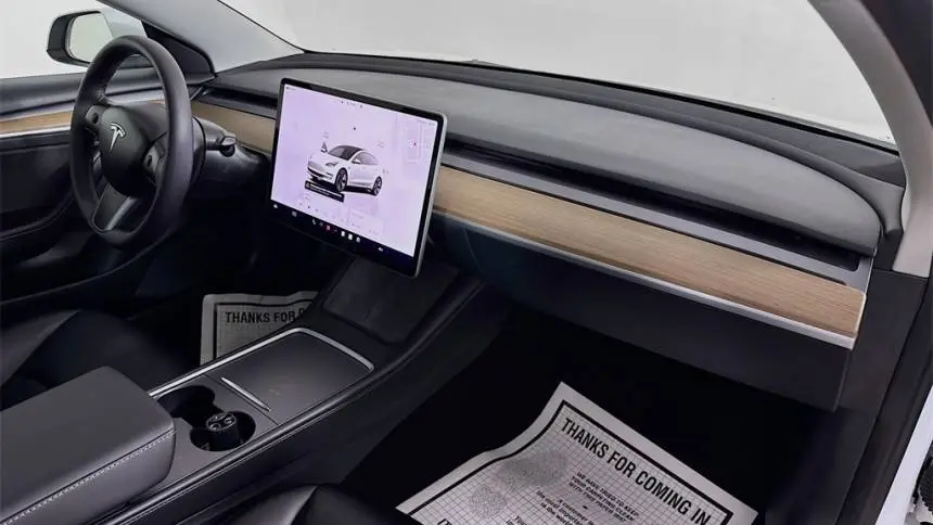 2022 Tesla Model 3 5YJ3E1EA9NF370748