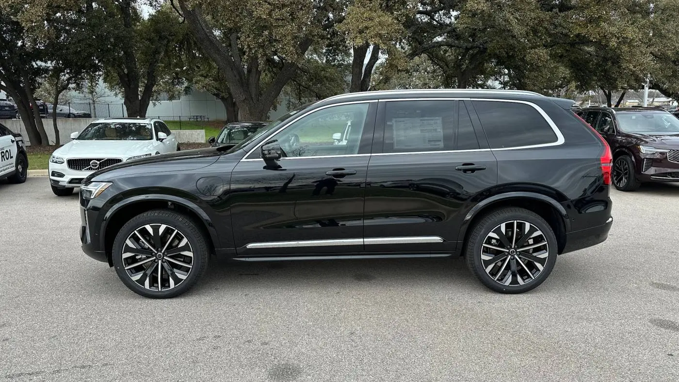 2025 Volvo XC90 YV4H60PB6S1359596