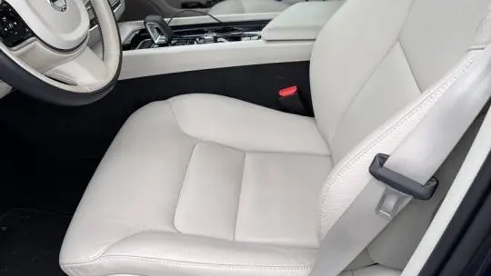 2023 Volvo XC60 YV4H60DNXP1321052