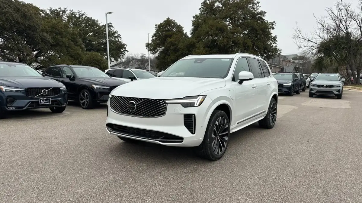2025 Volvo XC90 YV4H60PG6S1362252
