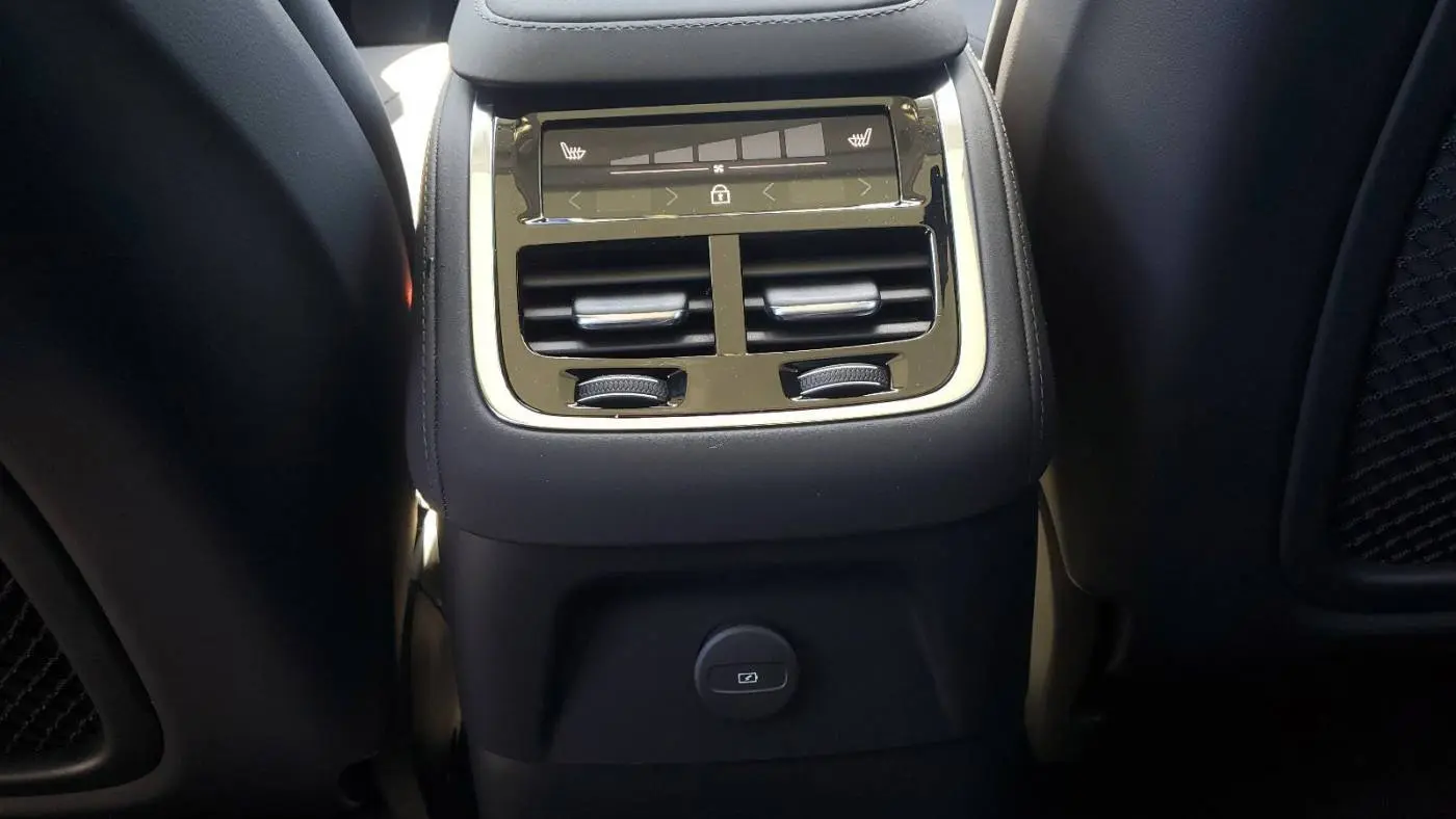 2025 Volvo XC90 YV4H60PBXS1355096