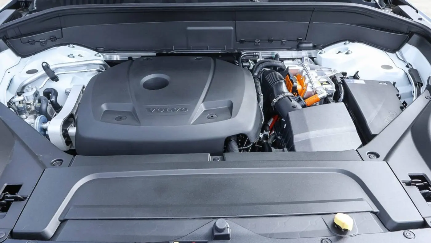 2025 Volvo XC90 YV4H60PG7S1372207
