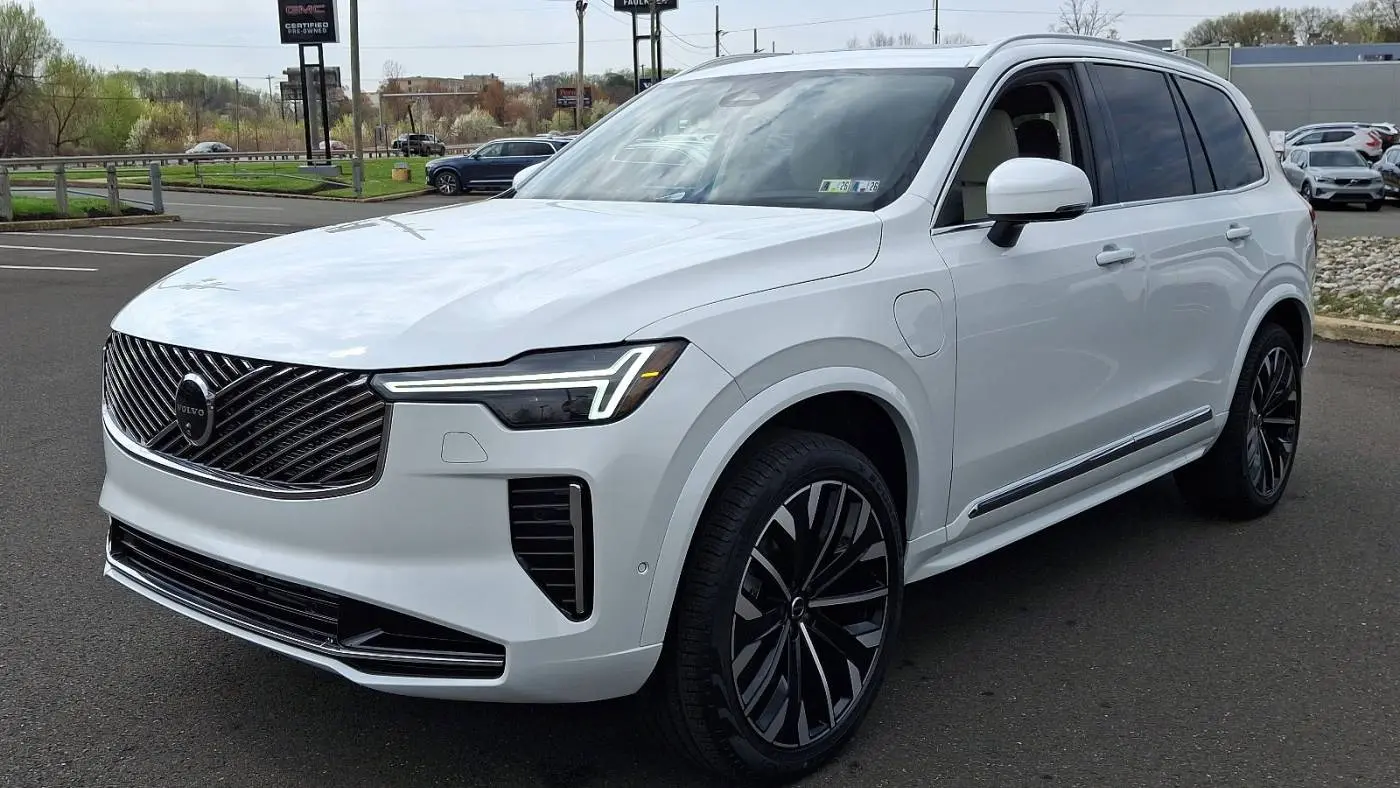 2025 Volvo XC90 YV4H60PG6S1375499