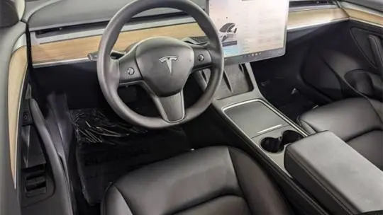 2023 Tesla Model 3 5YJ3E1EA1PF473617