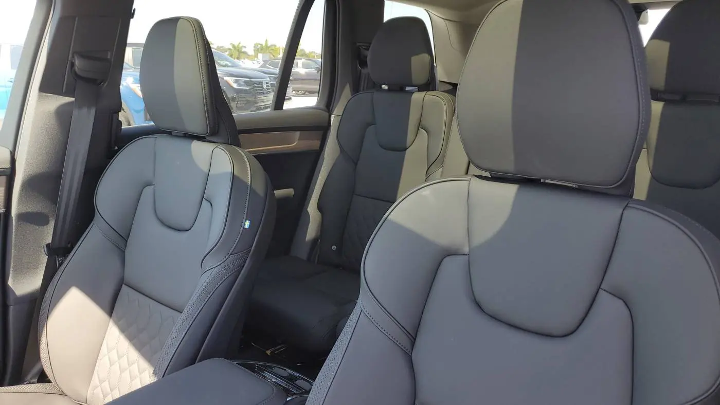 2025 Volvo XC90 YV4H60PA9S1367084