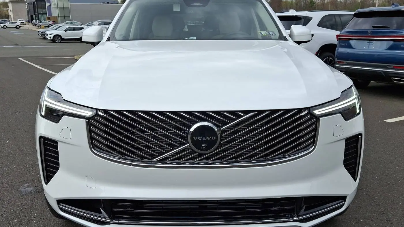 2025 Volvo XC90 YV4H60PG6S1375499