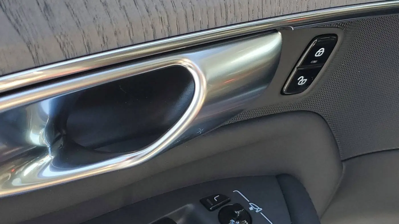 2025 Volvo XC90 YV4H60PG4S1379390