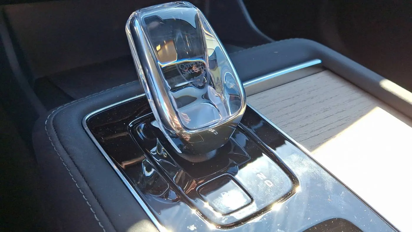 2025 Volvo XC90 YV4H60PA7S1357945