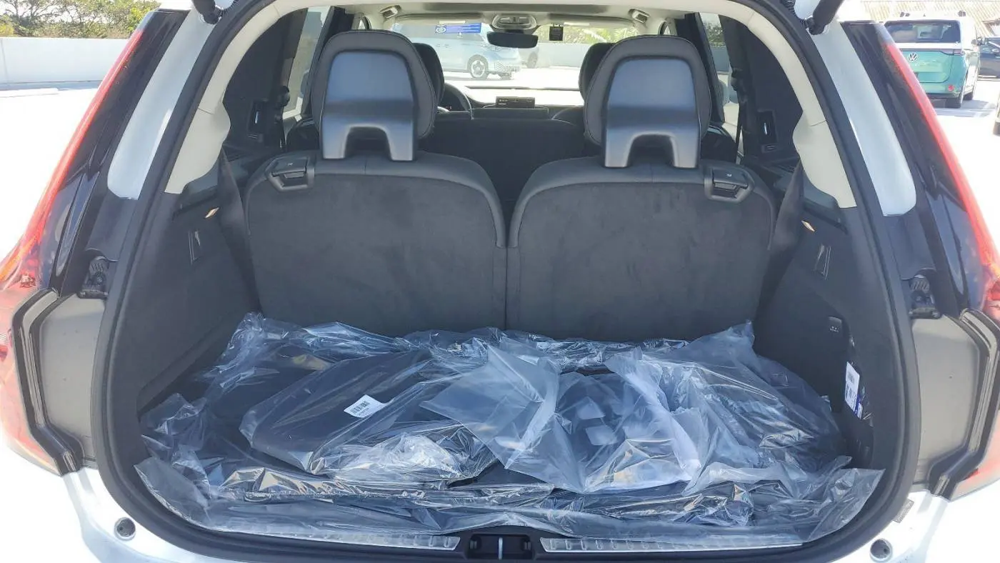 2025 Volvo XC90 YV4H60PBXS1355096