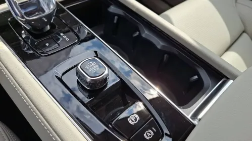 2025 Volvo XC90 YV4H60PG6S1375499