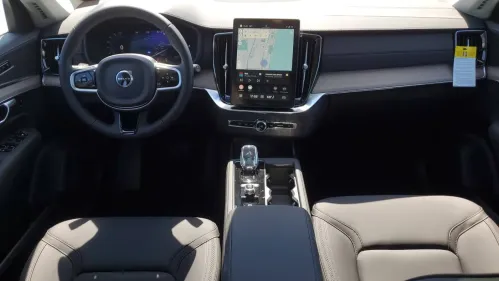 2025 Volvo XC90 YV4H60PA9S1367084