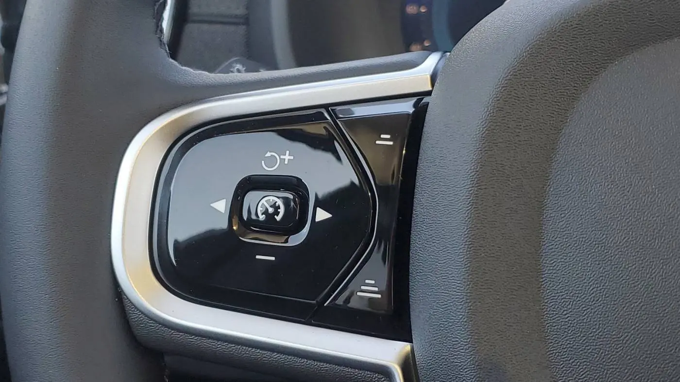 2025 Volvo XC90 YV4H60PG2S1364080