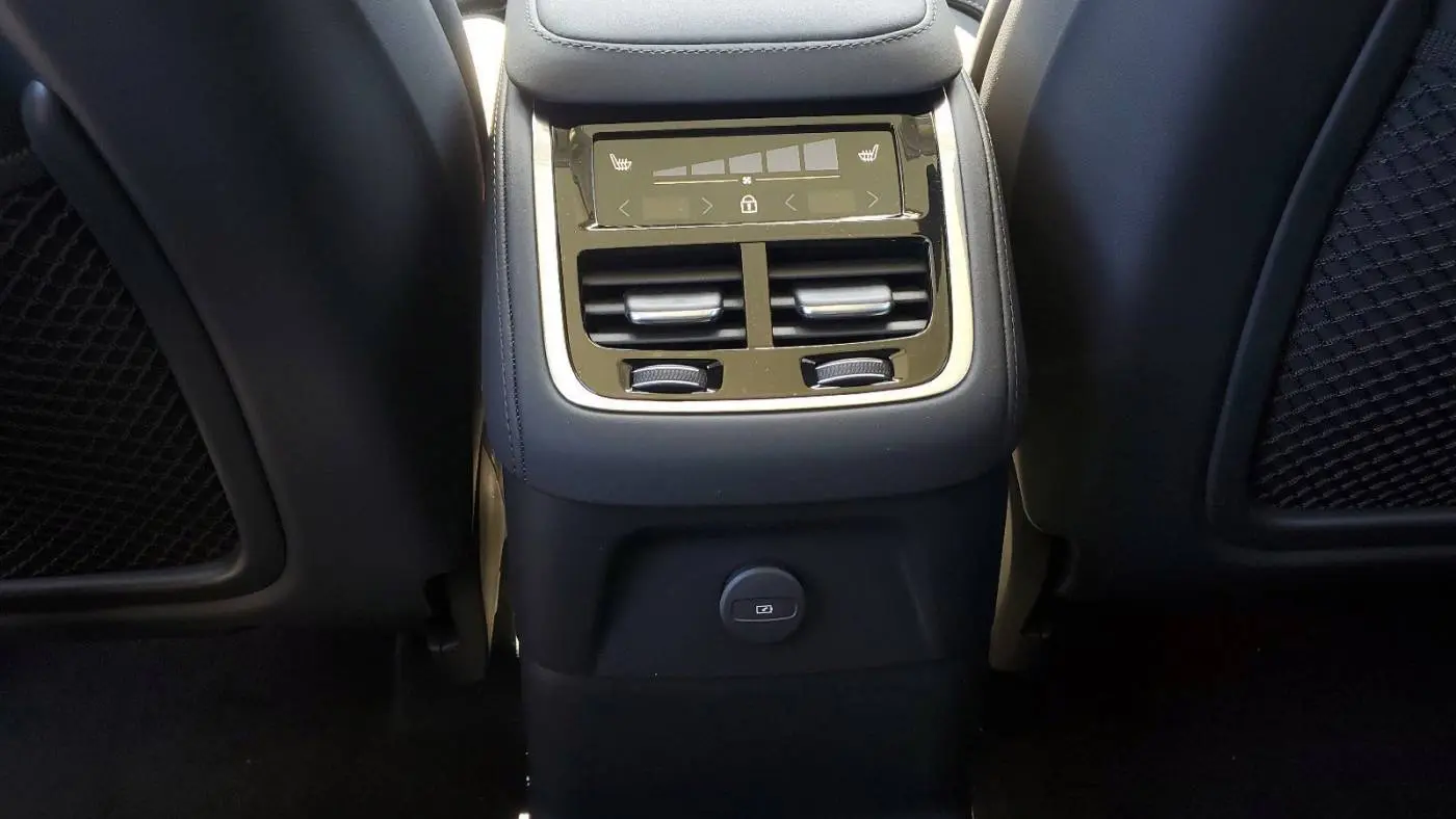 2025 Volvo XC90 YV4H60PG2S1364080