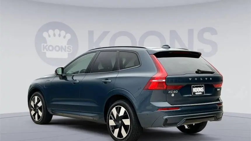 2025 Volvo XC60 YV4H60RC9S1067690
