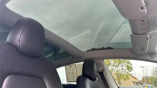 2018 Tesla Model 3 5YJ3E1EB2JF082587