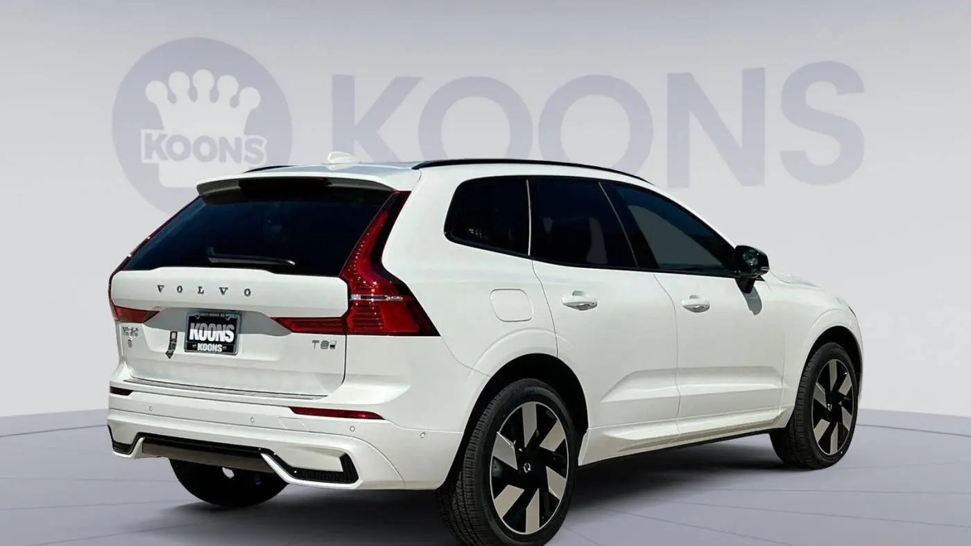 2025 Volvo XC60 YV4H60RC9S1018313
