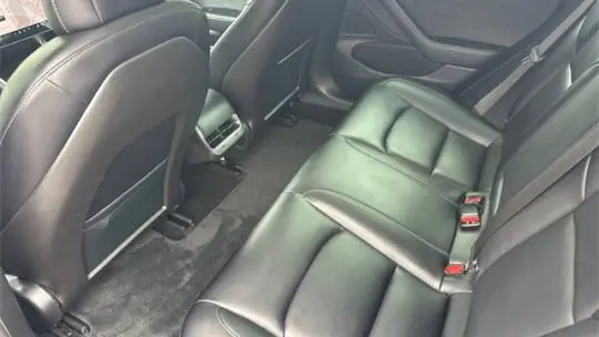 2018 Tesla Model 3 5YJ3E1EB2JF082587