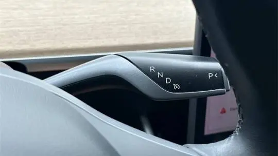 2018 Tesla Model 3 5YJ3E1EB2JF082587