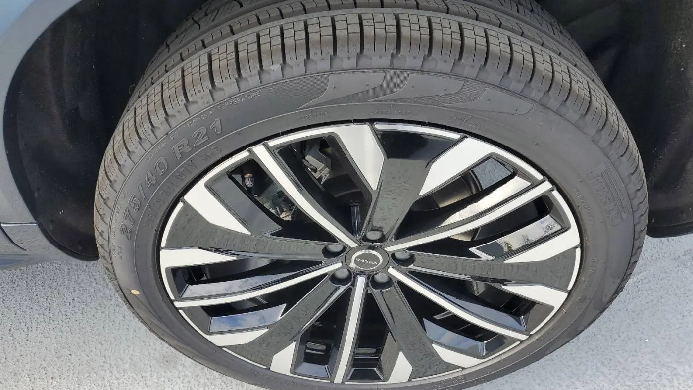 2025 Volvo XC90 YV4H60PG3S1352035