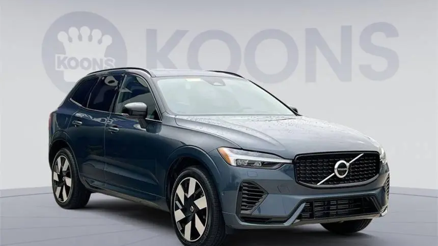 2025 Volvo XC60 YV4H60RC9S1067690