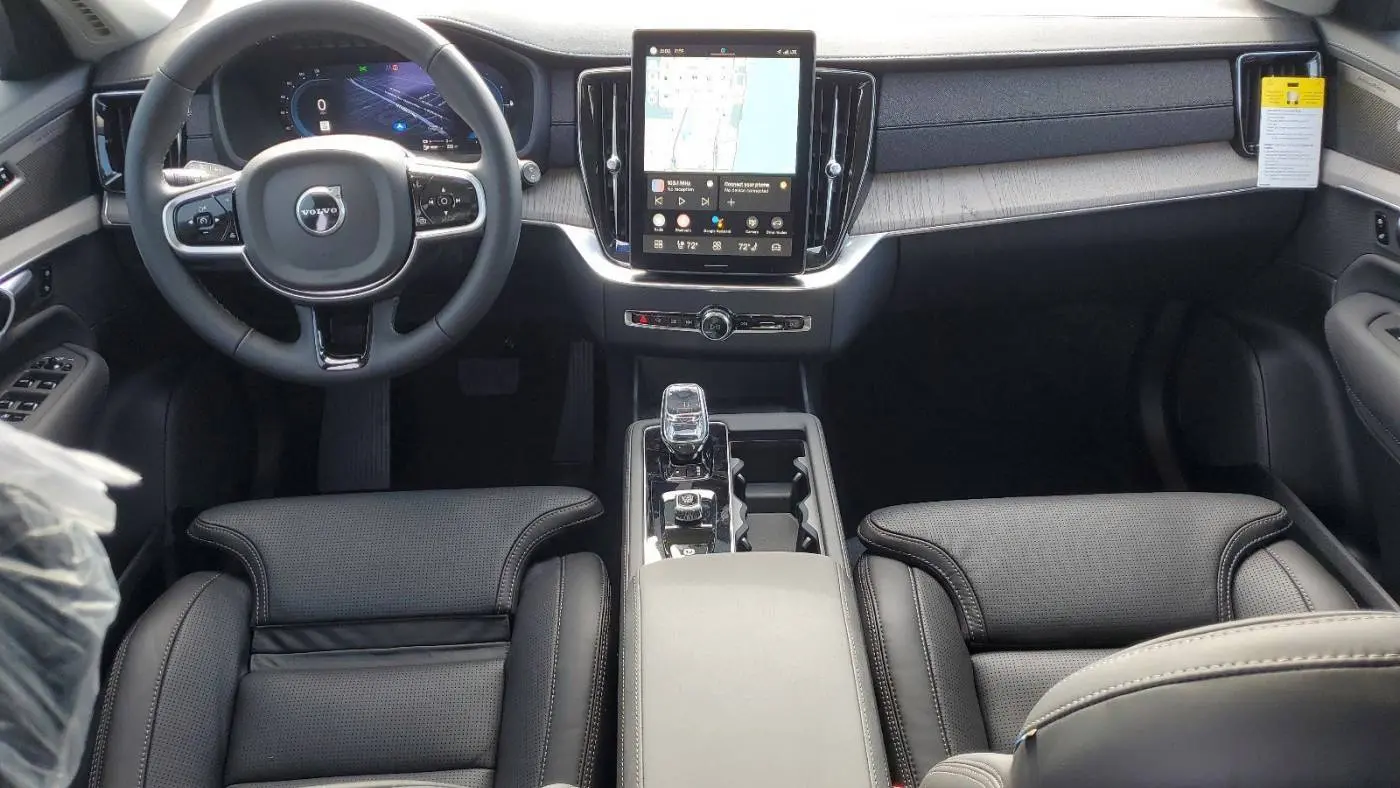 2025 Volvo XC90 YV4H60PG3S1352035