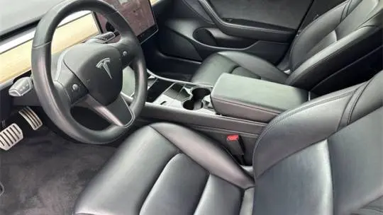 2018 Tesla Model 3 5YJ3E1EB2JF082587