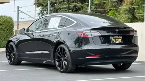 2018 Tesla Model 3 5YJ3E1EB2JF082587