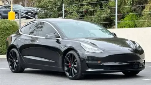 2018 Tesla Model 3 5YJ3E1EB2JF082587