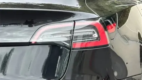 2018 Tesla Model 3 5YJ3E1EB2JF082587