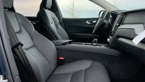 2025 Volvo XC60 YV4H60RC9S1067690