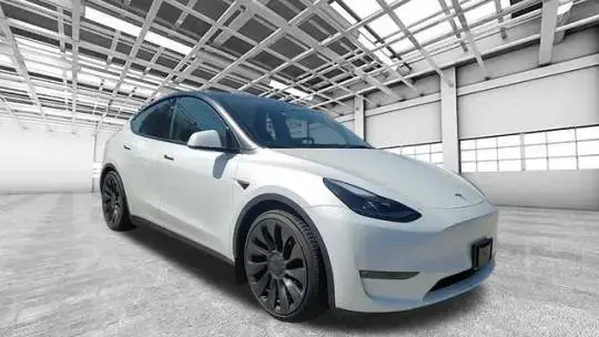 2023 Tesla Model Y 7SAYGDEF2PF661501