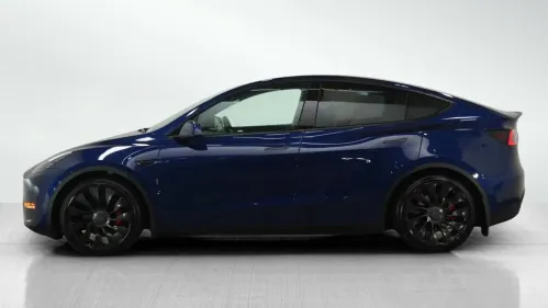 2022 Tesla Model Y 7SAYGDEF8NF454558