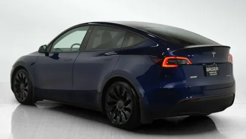 2022 Tesla Model Y 7SAYGDEF8NF454558