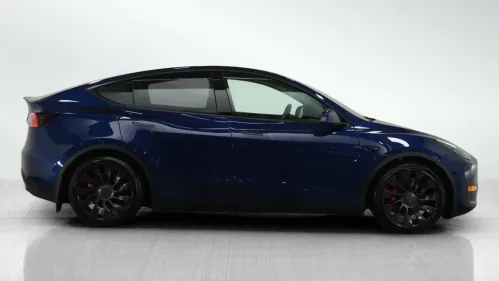 2022 Tesla Model Y 7SAYGDEF8NF454558