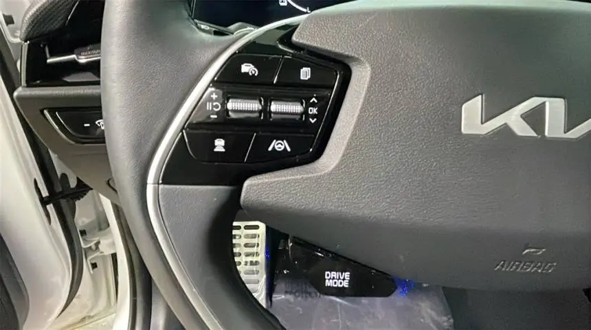 2023 Kia NIRO EV KNDCT3L17P5075950