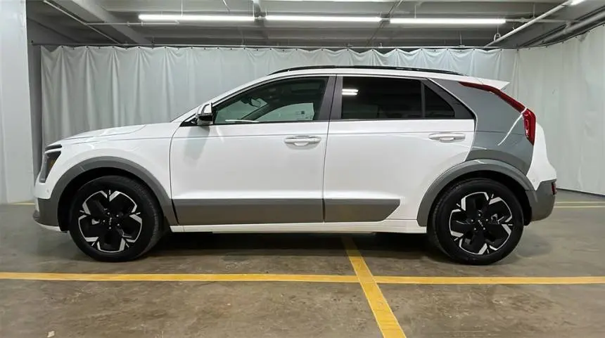 2023 Kia NIRO EV KNDCT3L17P5075950