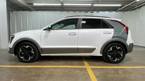 2023 Kia NIRO EV KNDCT3L17P5075950