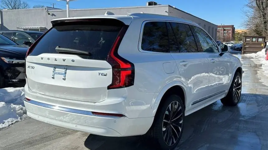 2025 Volvo XC90 YV4H60PB8S1351449